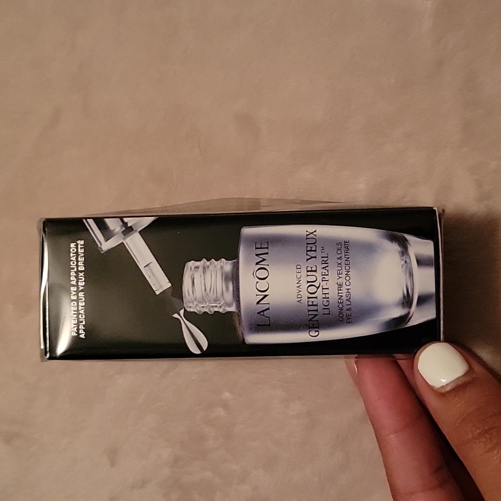 Lancome Advanced Génifique Eye Light Pearl De-puffing Eye Serum